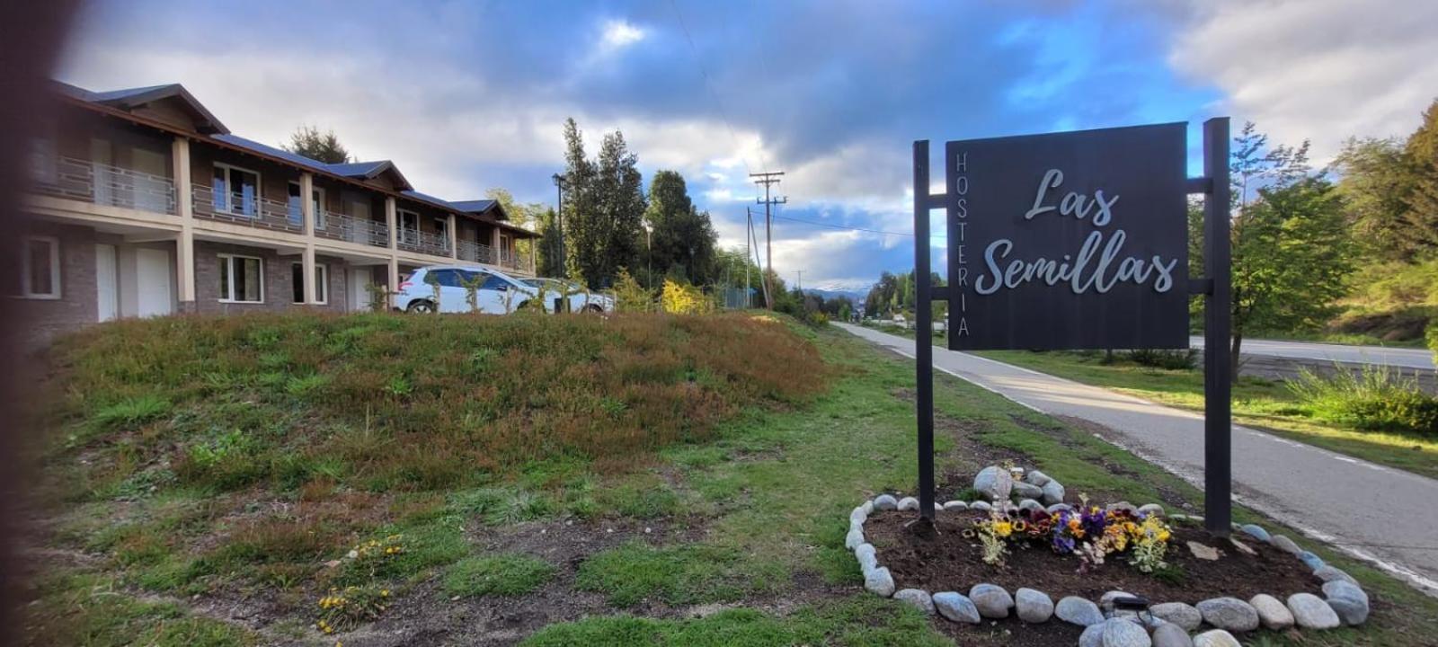 Hosteria Las Semillas Villa La Angostura Esterno foto